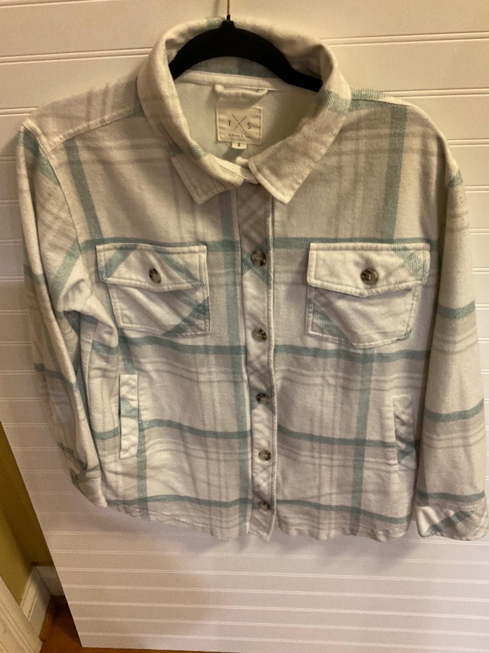 Thread & Supply Plaid Shacket Cream Blue Button Front Jacket Small